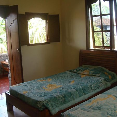 Gusti Home Stay Ubud Экстерьер фото
