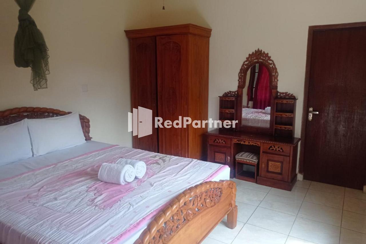Gusti Home Stay Ubud Экстерьер фото